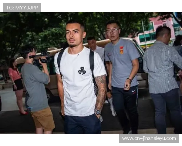 马刺队迎来全新阵容调整，年轻球员表现出色引发球迷热议