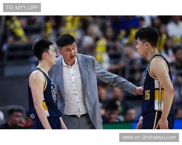 周琦重返广东激活禁飞区 杜锋如何重塑CBA最强内线防守铁壁